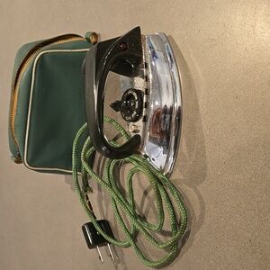 vintage Zoeller Automatic Travel Dry Iron from West Germany